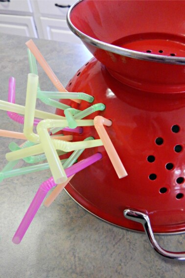 fine motor skills practice for toddlers
