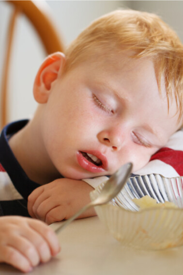These kids can not stay awake video - Kids Activities Blog